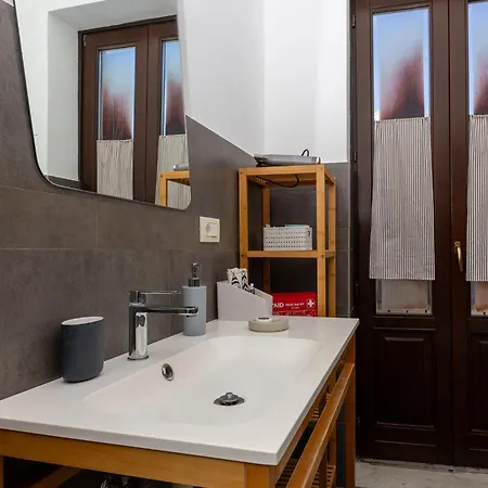 Daire Hora By Ortigia *